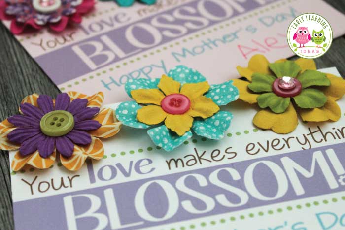 Have fun making these adorable Mothers Day craft flowers and cards.
