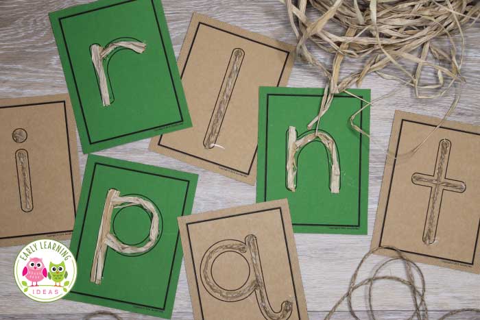Your kids will love running their fingers over these fun tactile letters. Find lots of ideas to make DIY tactile cards for your literacy learning centers. Perfect for teaching the alphabet to kids in preschool and pre-k classroom. Better than sandpaper....this is a fun sensory experience. The ideas will work for sight words as well. #preschool #alphabetactivities #sensoryactivities 