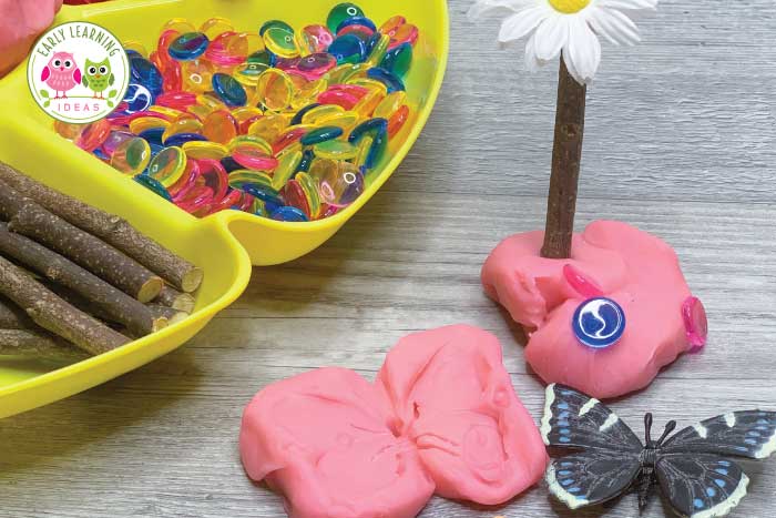 Butterfly theme playdough tray.