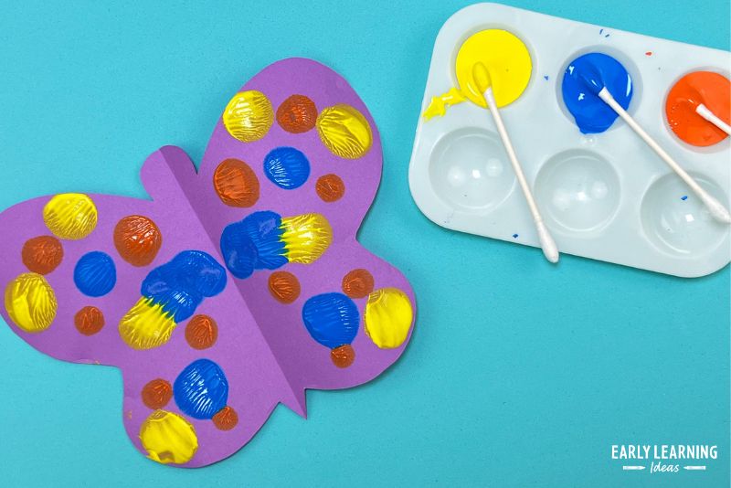 q-tip painting a butterfly